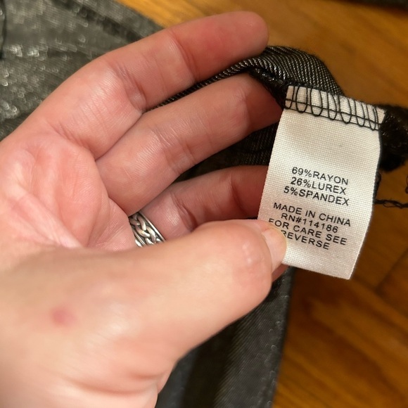 89th + Madison Silver  Long Flare Sleeve Blouse  Size Large - Picture 5 of 8